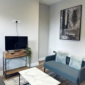 stylish-2-bedroom-city-apartment.belfasthotelsireland.com/
